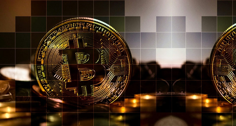 Central Banks Consider Issuing Digital Currencies